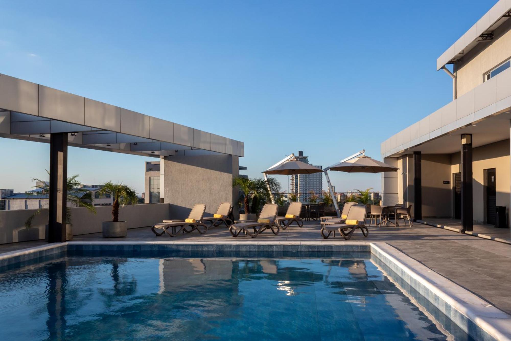 Tryp By Wyndham Asuncion Hotel Kültér fotó